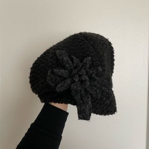 alessandra bacci black cap